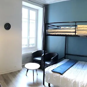 https://mont-dore-studio-calme-face-aux-thermes.hotels-rhonealpes.com