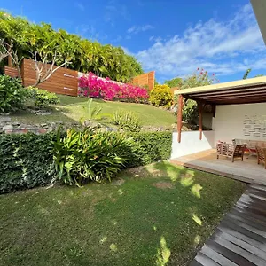 https://maison-avec-piscine-a-100-metres-de-la-plage.comcaribbean.com